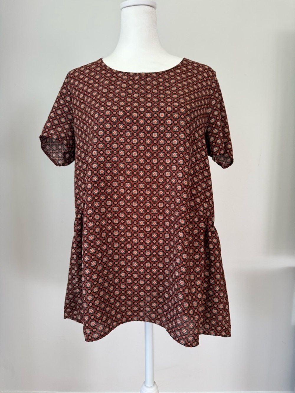 Pleione Brown Floral Medallion Short Sleeve Tunic